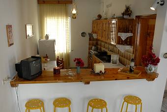 Neokosmidis Apartments in Hydra Island Greece