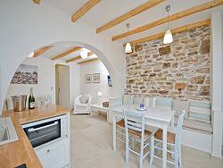 Kavos Hotel Apartments in Naxos