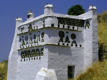 Tinos, Dovecote