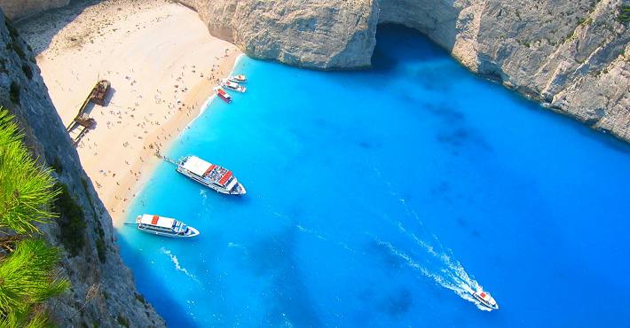 Zakynthos (Zante) shipwreck - navagio